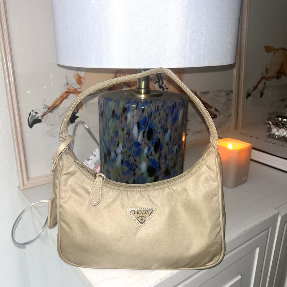 AUTHENTIC re edition Prada bag in beige.